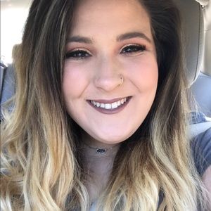 Meet your Posher, Kaitlynn